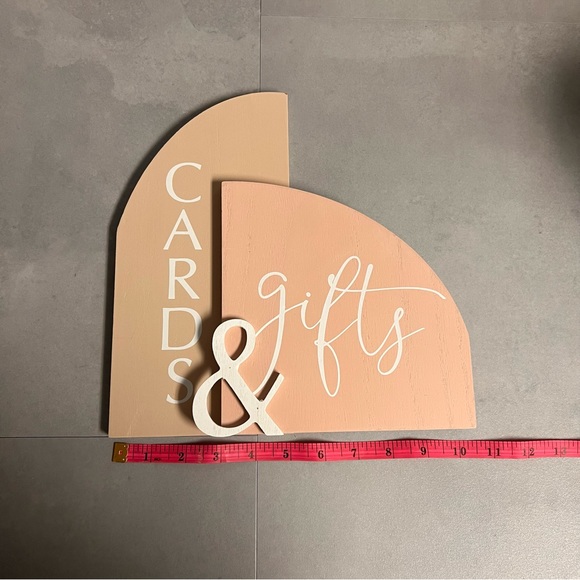 Cards and gifts sign - Picture 3 of 7